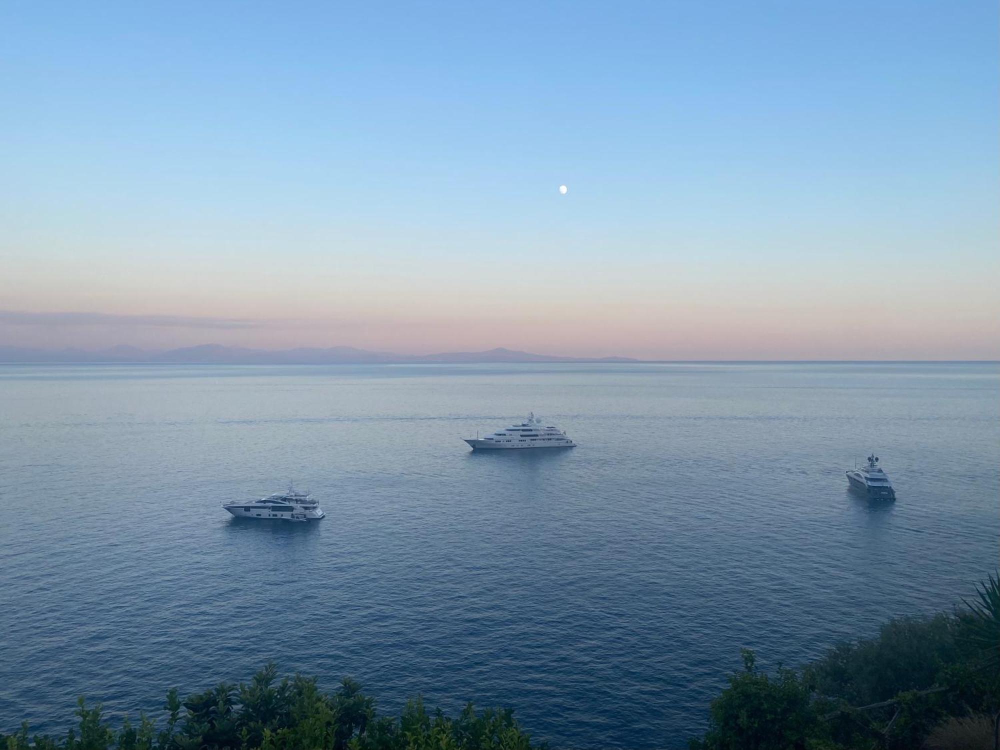 Dimora Collection - Amalfi - Boutique Luxury Residence With Direct Sea View And Access Exterior photo